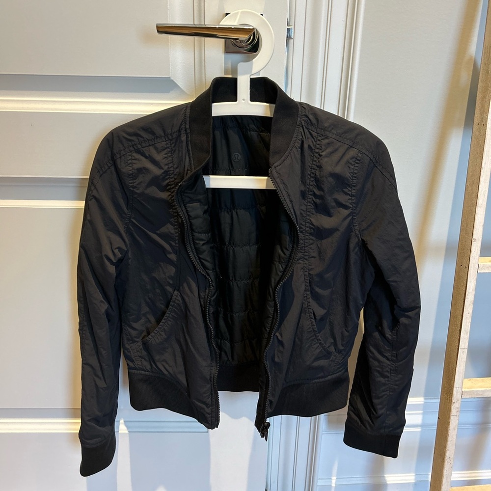 lululemon jacket